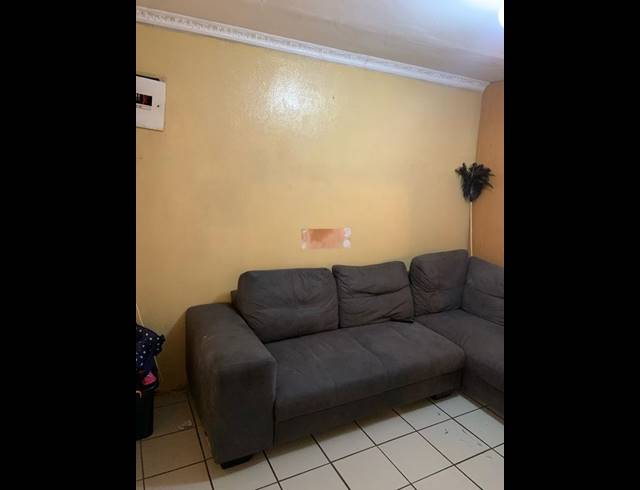 2 BEDROOM PROPERTY TO RENT IN RABIE RIDGE